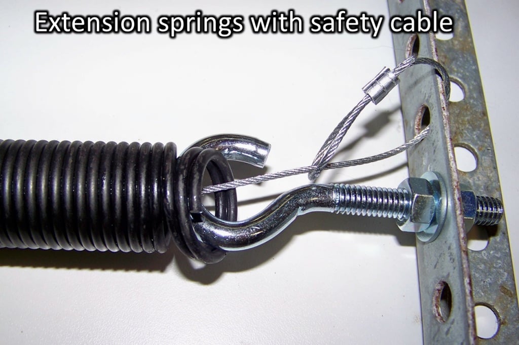 Photo 3– Extension springs with safety cable inside