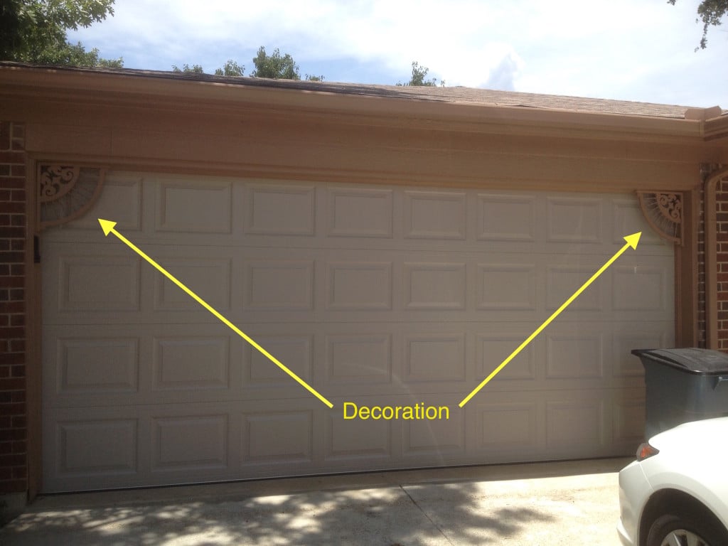 garage-door-decoration