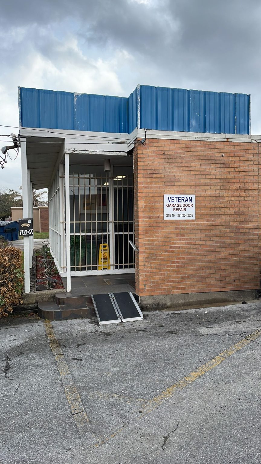 Veteran Garage Door Repair of Baytown TX No Trip Charge 2812042535