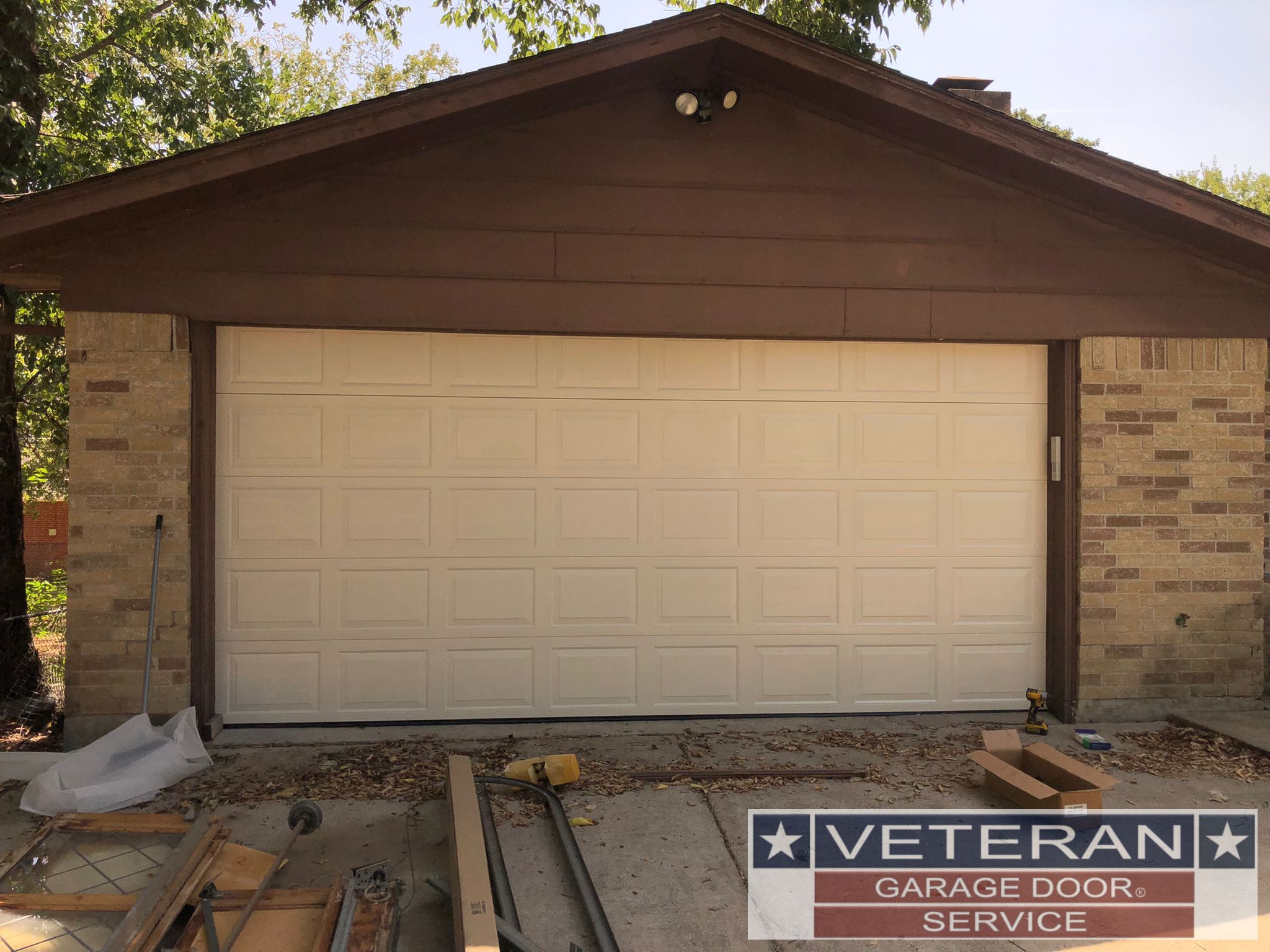 Garage Door Repair Ennis TX No Trip Charge 🛠️ 9723470724