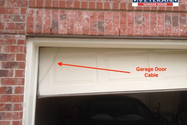 garage door loose cable
